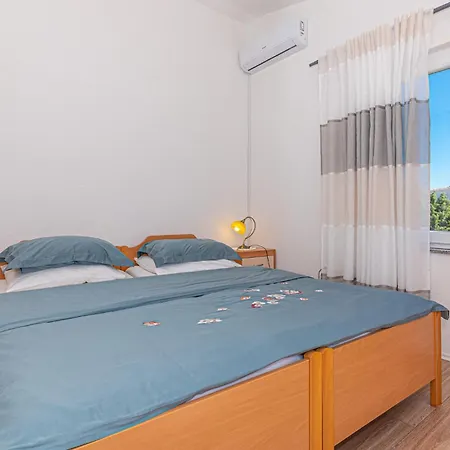 Two-bedroom In Kanica