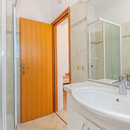 Two-bedroom In Kanica Zaglavice