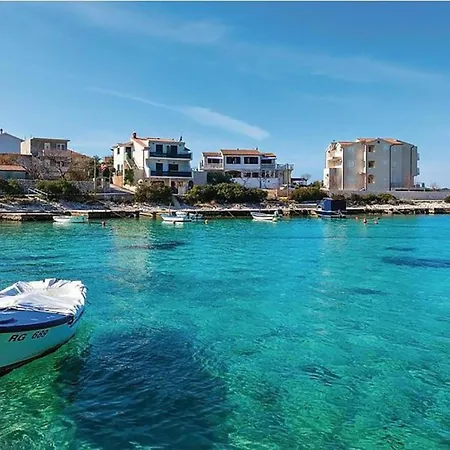 Two-bedroom In Kanica Daire