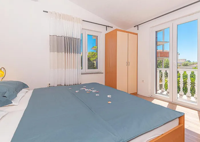Two-bedroom In Kanica דירה Zaglavice